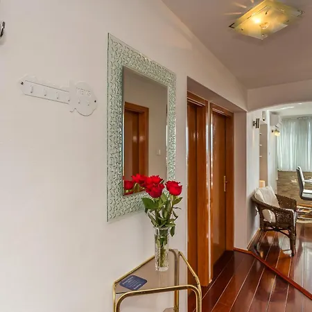 With Parking Space - 2196 スプリト